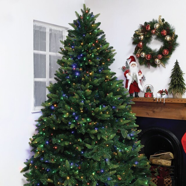 Coronation Pre Lit Tree 7ft  - Green - Winter Wonderland - Wilko - image 1