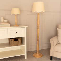 ValueLights Victoria Linen Scallop White Edge Shade Light Wood Table Lamp - Cream - Wilko - thumbnail 5