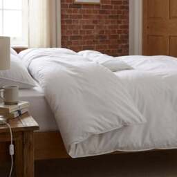 Divante Double White Hotel Cotton Duvet 4.5 Tog - Wilko - thumbnail 6