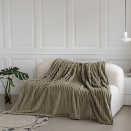 Velosso Bellissima Beige Plush Throw 150 x 200cm - Size: 150 x 200 x 1cm - Wilko - thumbnail 3