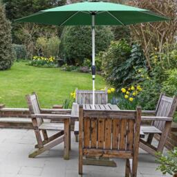 GlamHaus Green Tilting Garden Parasolwith Crank Handle 2.7m - Wilko - thumbnail 6
