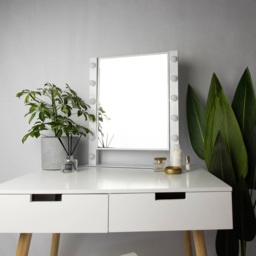 Jack Stonehouse White Mae Hollywood Vanity Mirror with 12 LED Bulb - Size: 55 x 44cm - Wilko - thumbnail 7
