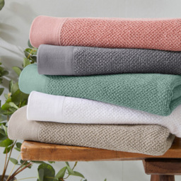 furn. Textured Cotton Smoke Green Bath Sheet - Size: 90 x 150cm - Wilko - thumbnail 6