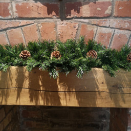 Samuel Alexander Snow Time Green Princess Christmas Garland Swag with Pinecones 90cm - Size: 90 x 90 x 15cm - Wilko - thumbnail 6