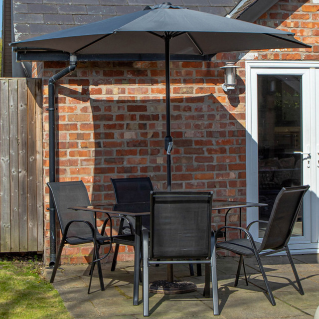 Samuel Alexander 4 Seater Glass Top Garden Dining Table with Grey Havana Parasol and Base 2.7m - Black - Wilko - image 1