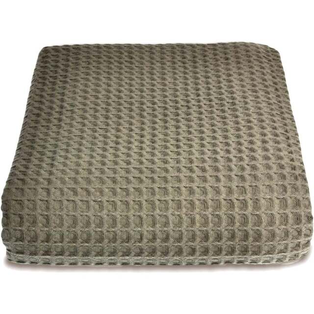 Allure Home Fashions Hotel Khaki Waffle Throw Blanket 225 x 250cm - Green - Wilko - image 1