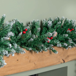 Samuel Alexander Snow Tipped Christmas Garland with Red Berries Cones and Bullet Tips 270cm - Size: 27 x 2.7 x 27cm - Green - Wilko - thumbnail 7