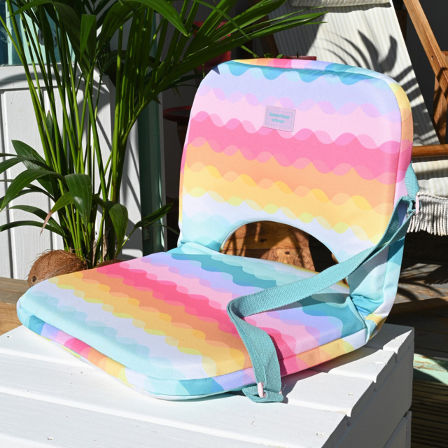 Navigate Coconut Grove South Beach Wave Adjustable Chair - Size: 5 x 42 x 64cm - Multi - Summerhouse by Navigate - Wilko - image 1
