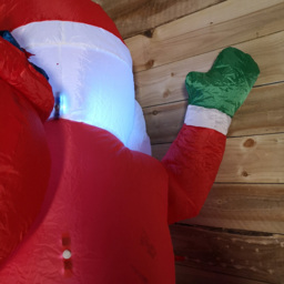Samuel Alexander Santa Claus With Gifts Light Up Inflatable Christmas Decoration 6.2ft - Size: 180 x 90 x 90cm - Red - Wilko - thumbnail 4