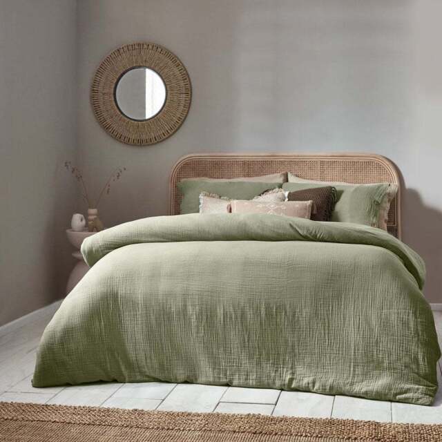 Yard Lark Super King Eucalyptus Muslin Cotton Duvet Set - Multi - Yard Living - Wilko - image 1