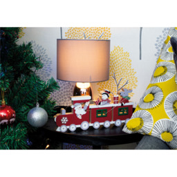 St Helens LED Red Wooden Festive Ornamental Train - Size: 135 x 290 x 25cm - Wilko - thumbnail 7