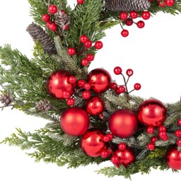 Sweeping Bauble and Red Berry Wreath - Green & Red - Wilko - thumbnail 3