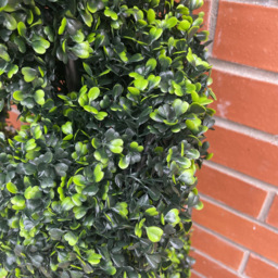 Leaf Natural Boxwood Spiral Topiary Artificial Tree in Pot 4ft - Size: 120 x 40 x 40cm - Green - Wilko - thumbnail 7