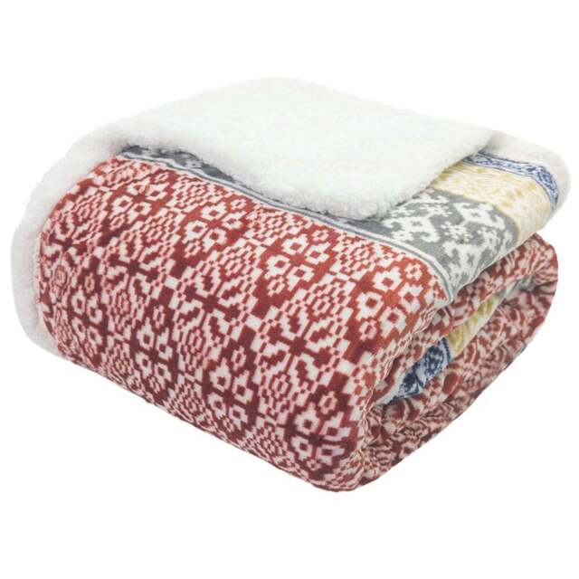 Velosso Red Aztec Sherpa Backed Throw 130 x 180cm - Size: 130 x 180 x 1cm - Wilko - image 1