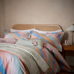 Yvonne Ellen King Size Multicolour Signature Stripe Reversible Duvet Set - Wilko - thumbnail 5