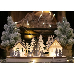 Xmas Haus LED Light Up Wooden Festive Scene - Size: 135 x 280 x 110cm - Brown - Wilko - thumbnail 5