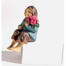 Marco Paul Light Up Solar Grandmother Statue Garden Ornament - Size: 30 x 10 x 10cm - Multi - Wilko - thumbnail 5