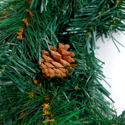 Best Artificial Christmas Garland with Colorado Pine and Spruce Tips 270cm - Green - Wilko - thumbnail 4