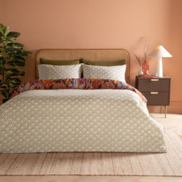 Furn Single Utopia Printed Reversible Duvet Set - Orange - Wilko - thumbnail 3