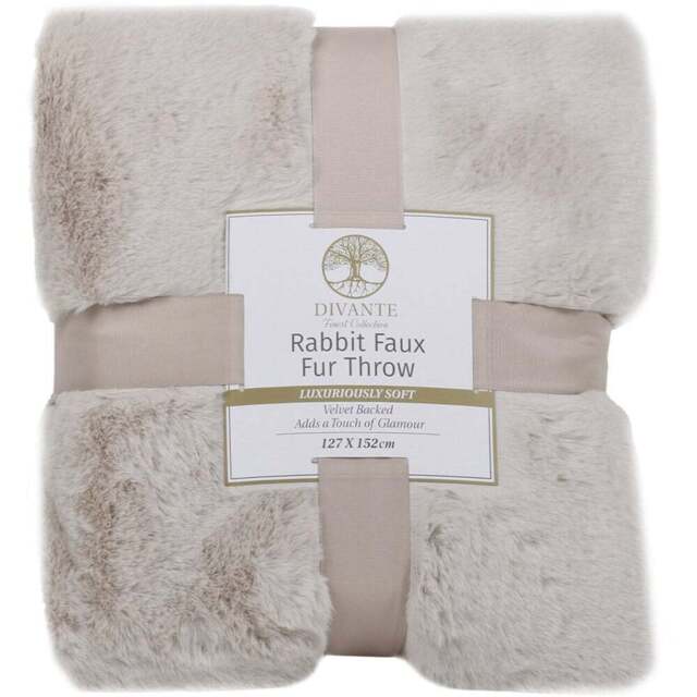 Divante Mink Rabbit Faux Fur Throw 127 x 152cm - Wilko - image 1