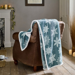 Deyongs Blue Flurry Throw 130 x 170cm - Wilko - thumbnail 3