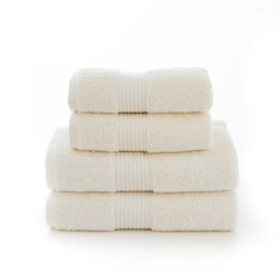 Deyongs Bliss Pima Cream Bath Towel - Size: 70 x 127cm - Wilko - thumbnail 4