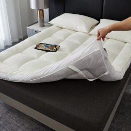 Ezysleep King Size Sherpa All Season Mattress Topper - White - Wilko - thumbnail 5