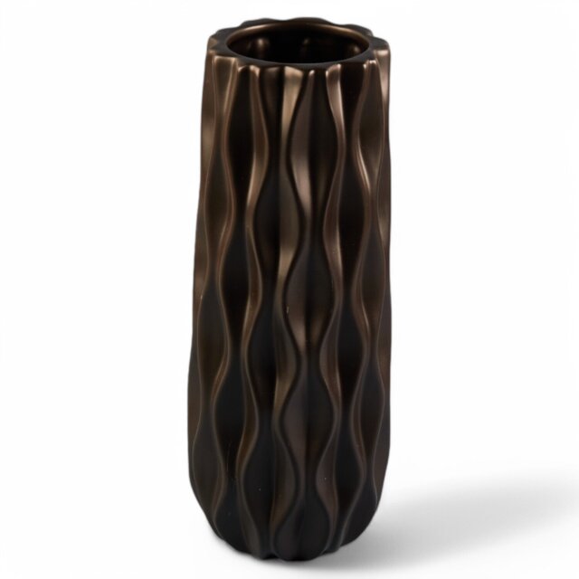 Assorted Black or White Vase - Black or White - Wilko - image 1