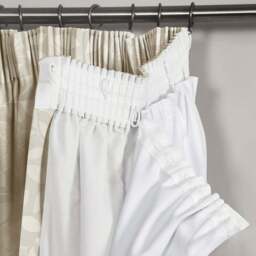 Velosso Thermal Blackout Lined Curtain 168 x 223cm - Size: W 168 x D 223cm - White - Wilko