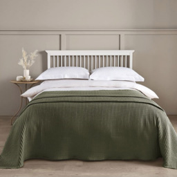 Allure Home Fashions Hotel Khaki Waffle Throw Blanket 175 x 225cm - Green - Wilko - thumbnail 3