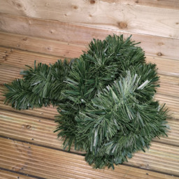 Samuel Alexander Green Chunky Cut Tinsel Garland 10m - Size: 1000 x 15 x 15cm - Wilko - thumbnail 6