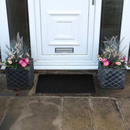 JVL Orion Rubber Scraper Doormat 45 x 75cm - JVL Homewares - Wilko - thumbnail 3