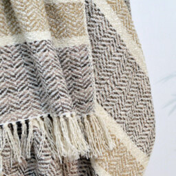 Allure Home Fashions Herringbone Natural Throw Blanket 150 x 200cm - Brown - Wilko - thumbnail 4