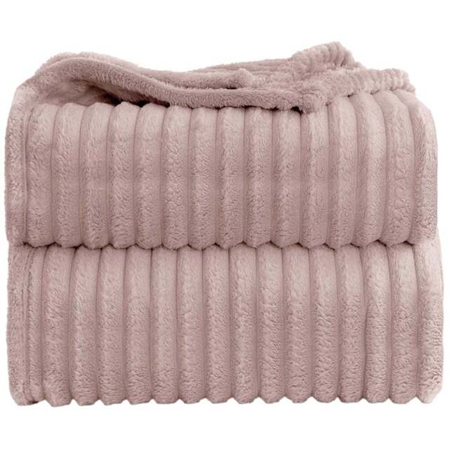 Velosso Bellissima Blush Plush Throw 305 x 305cm - Size: 305 x 305 x 1cm - Wilko - image 1