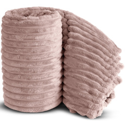 Velosso Bellissima Blush Plush Throw 305 x 305cm - Size: 305 x 305 x 1cm - Wilko - thumbnail 4