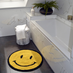 Mooky Mats Smiley Face Round Reversible Bath Mat 70cm - Size: 70 x 70cm - Yellow - Wilko - thumbnail 5