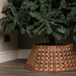 Samuel Alexander KD Medium Brown Plastic Wicker Rattan Christmas Tree Skirt 24 x 58cm - Size: 24 x 24 x 24cm - Wilko - thumbnail 5