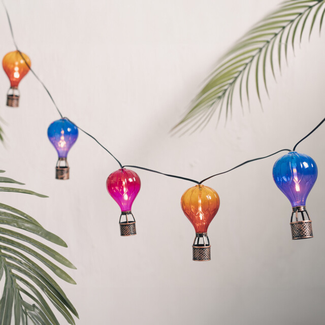 10 LED Solar Hot Air Balloon String Lights - The Illuminated Garden - Wilko