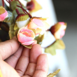 Living and Home Light Pink Artificial Rose Vine Hanging Garland 213cm - Size: 1 x 213 x 1cm - Wilko - thumbnail 7