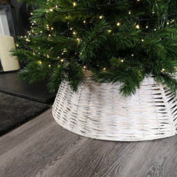 Samuel Alexander Washed White KD Rattan Medium Christmas Tree Skirt - Size: 58cm - Wilko - thumbnail 5