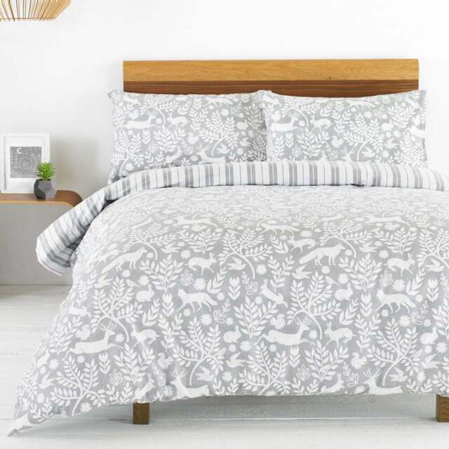 furn. Skandi Super King Size Grey Woodland Brushed Cotton Duvet Cover Set - Wilko - image 1