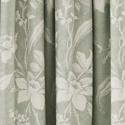 V&A Daffodil Dream Green Lined Curtains 168 x 137cm - Size: 138 x 168 x 2cm - Wilko - thumbnail 4