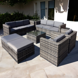 Oseasons Malta 10 Seater Grey Walnut Rattan U Shape Sofa Set with 2 Footstools - Brown - Wilko