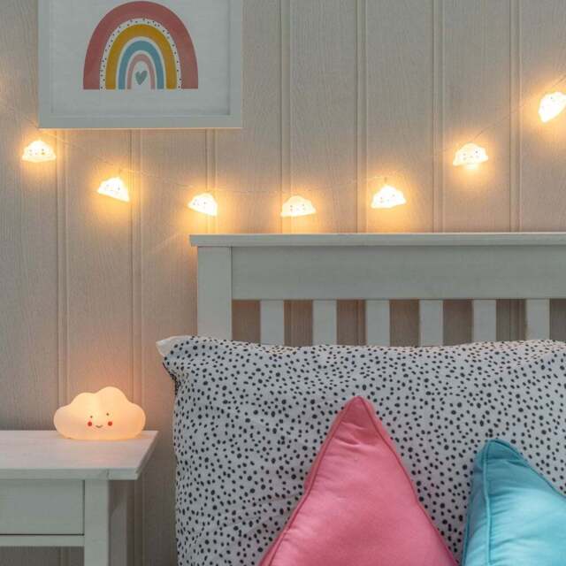 ValueLights 10 Warm White LED Cloud Fairy String Lights - Size: 138 x 5.5 x 3.5cm - Wilko - image 1