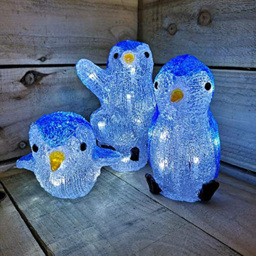 Samuel Alexander 30 Ice White LED Acrylic Penguins Christmas Decoration Set of 3 - Size: 23 x 23 x 5cm - Wilko