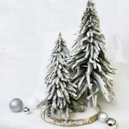 St Helens 3 Tree Snow Finish Decorative Christmas Display - Size: 470 x 300 x 300cm - Green - Wilko - thumbnail 4