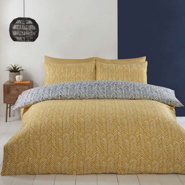 Rapport Home Helston Single Ochre Duvet Set - Yellow - Wilko - image 1