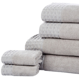Rapport Home Retreat Silver Cotton Face Cloth - Size: 0.1 x 30 x 30cm - Wilko - thumbnail 4