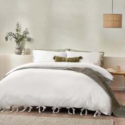 Yard Mallow Bow Tie Single Warm White Duvet Set - Yard Living - Wilko