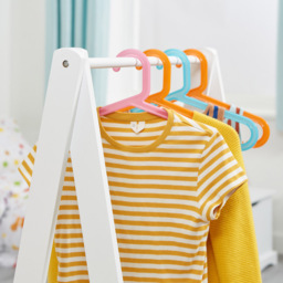 Liberty House Toys Kids Dressing Rail Rail - Size: 98.5 x 64.5 x 42cm - Wilko - thumbnail 7